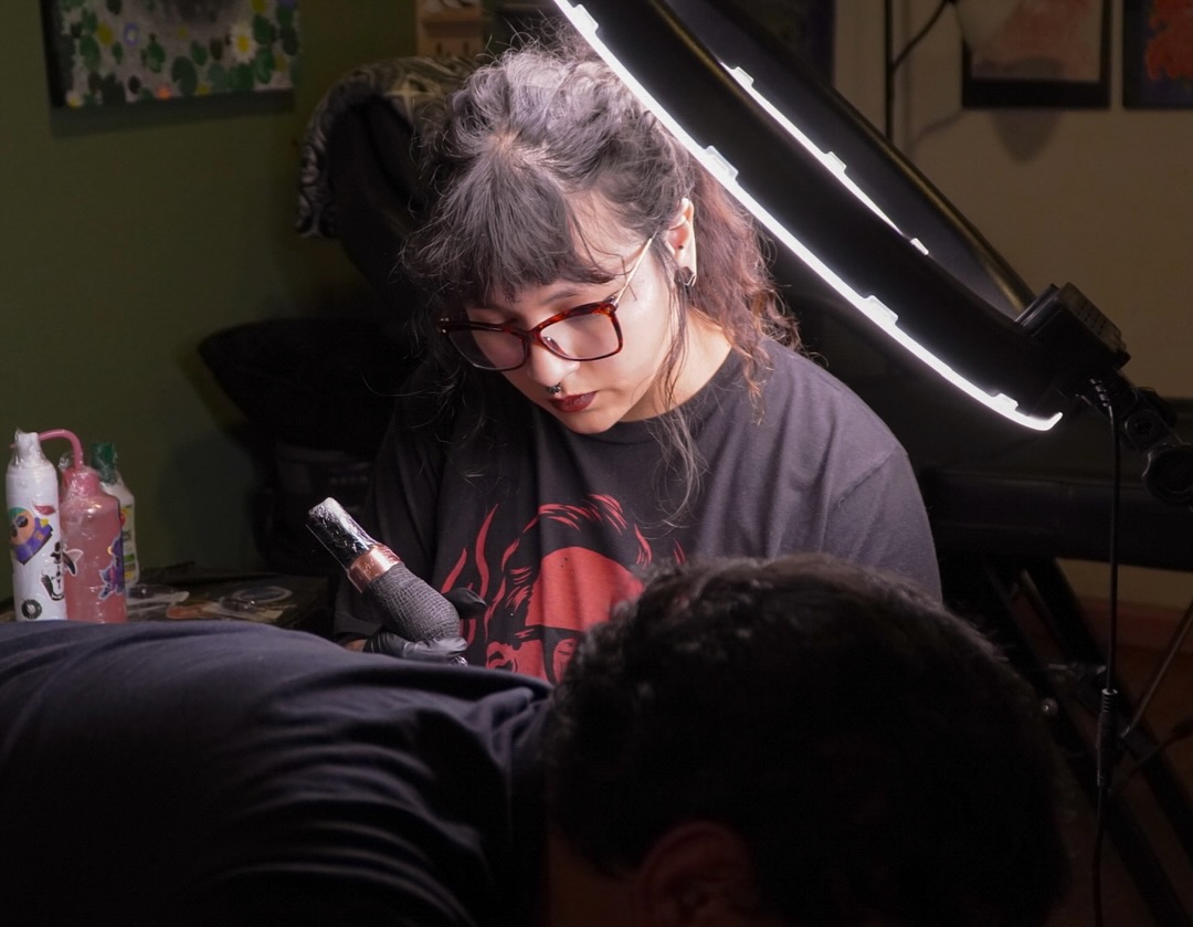 Alem — Tatuadora en Amonet Tattoo Studio